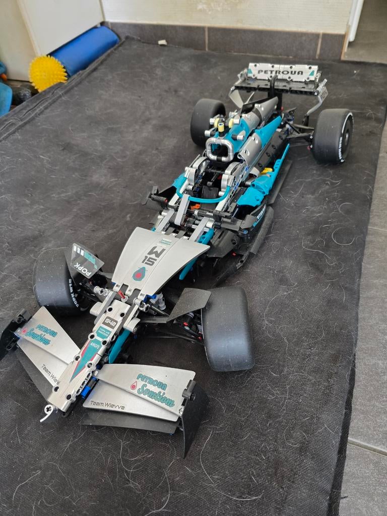 Groen/blauwe race auto, Hobby en Vrije tijd, Modelbouw | Radiografisch | Auto's, Ophalen, Overige schalen, Auto offroad