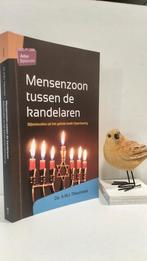 Theunisse, Ds. A.W.J.;  Mensenzoon tussen de kandelaren, Ophalen of Verzenden, Gelezen, Christendom | Protestants