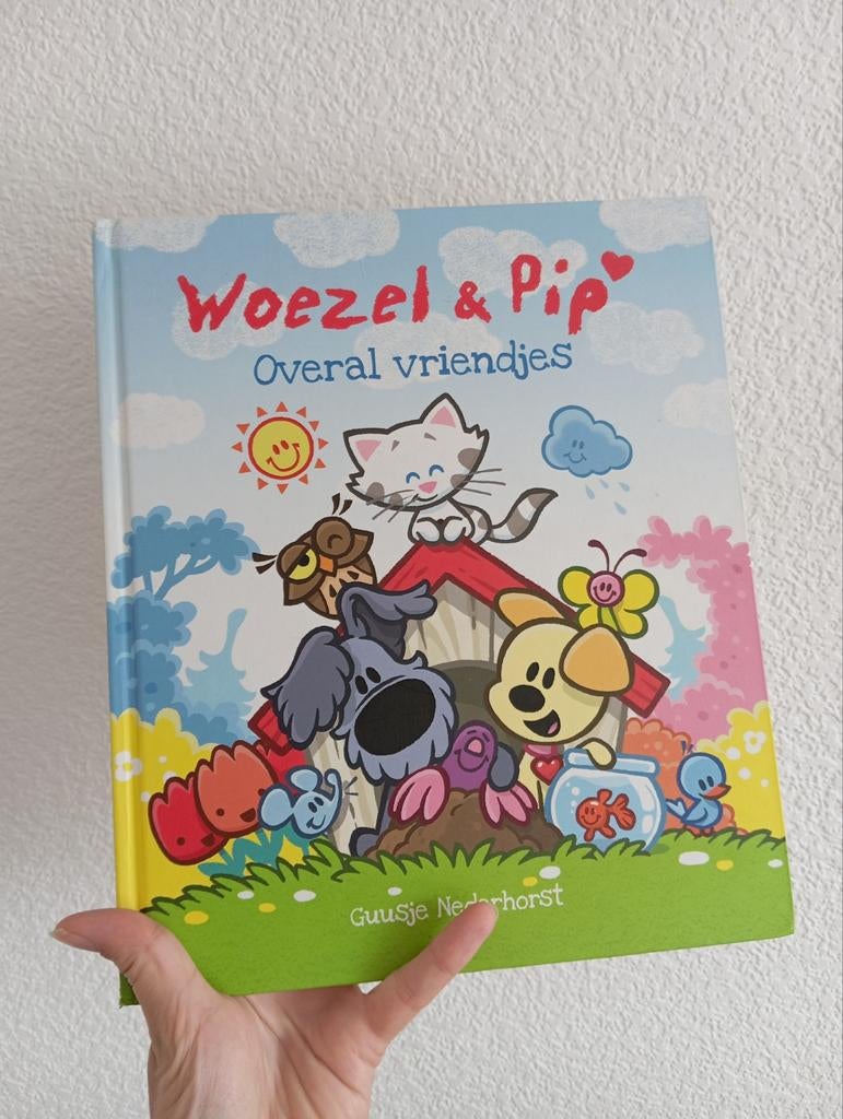 Woezel & Pip: Overal vriendjes - Guusje Nederhorst, Ophalen of Verzenden, Zo goed als nieuw, Guusje Nederhorst