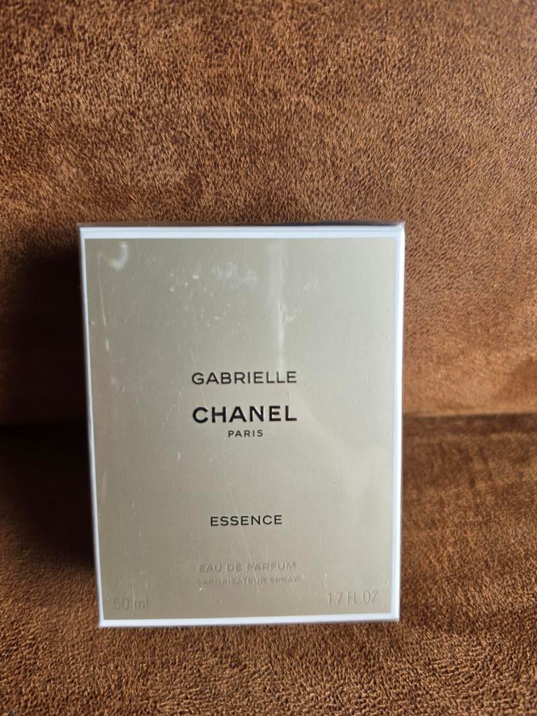 Chanel Gabrielle Essence Eau de Parfum 50 ml nieuw, Ophalen of Verzenden, Chanel, Info@chanel.com, Pieter Cornelisz Hooftstraat 64-66 en de Dam 1 in Amsterdam.