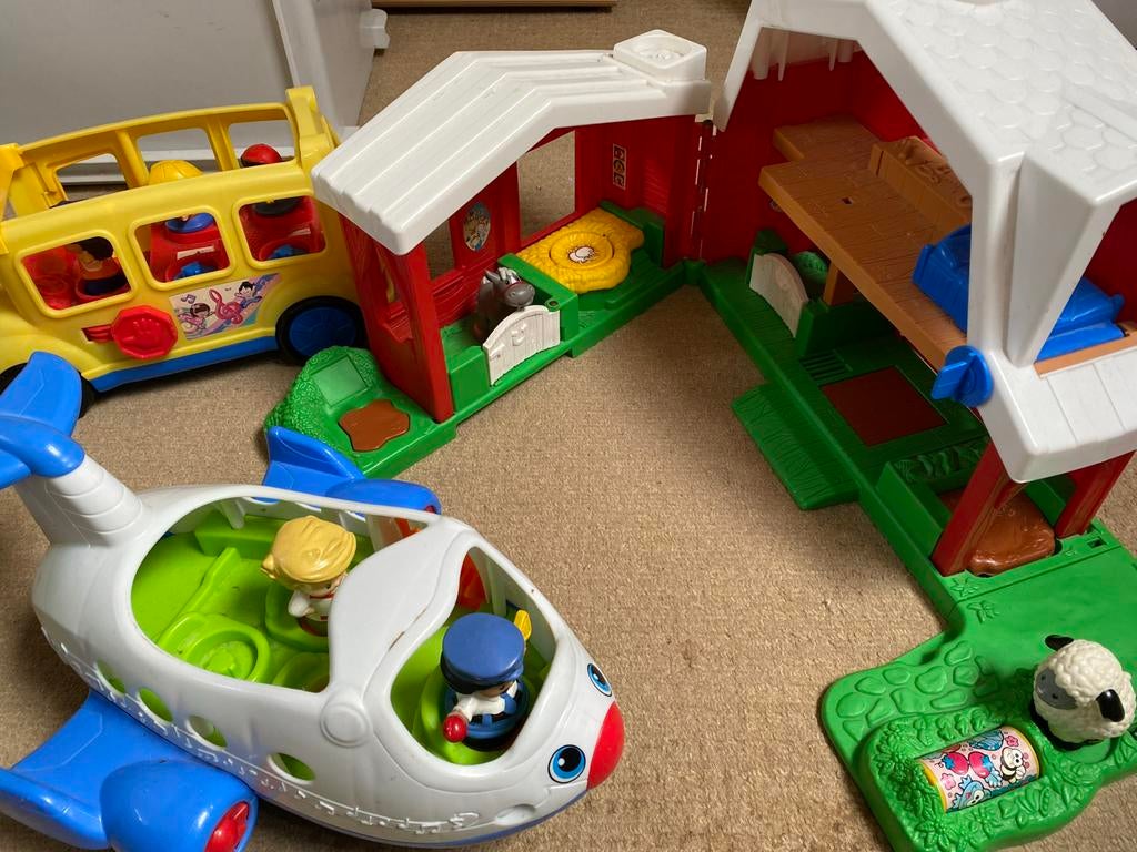 Fisher-Price Little People Speelset: Boerderij, Bus & Vliegt, Kinderen en Baby's, Speelgoed | Fisher-Price, Ophalen, Gebruikt