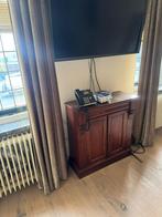 Antiek kastje, Ophalen