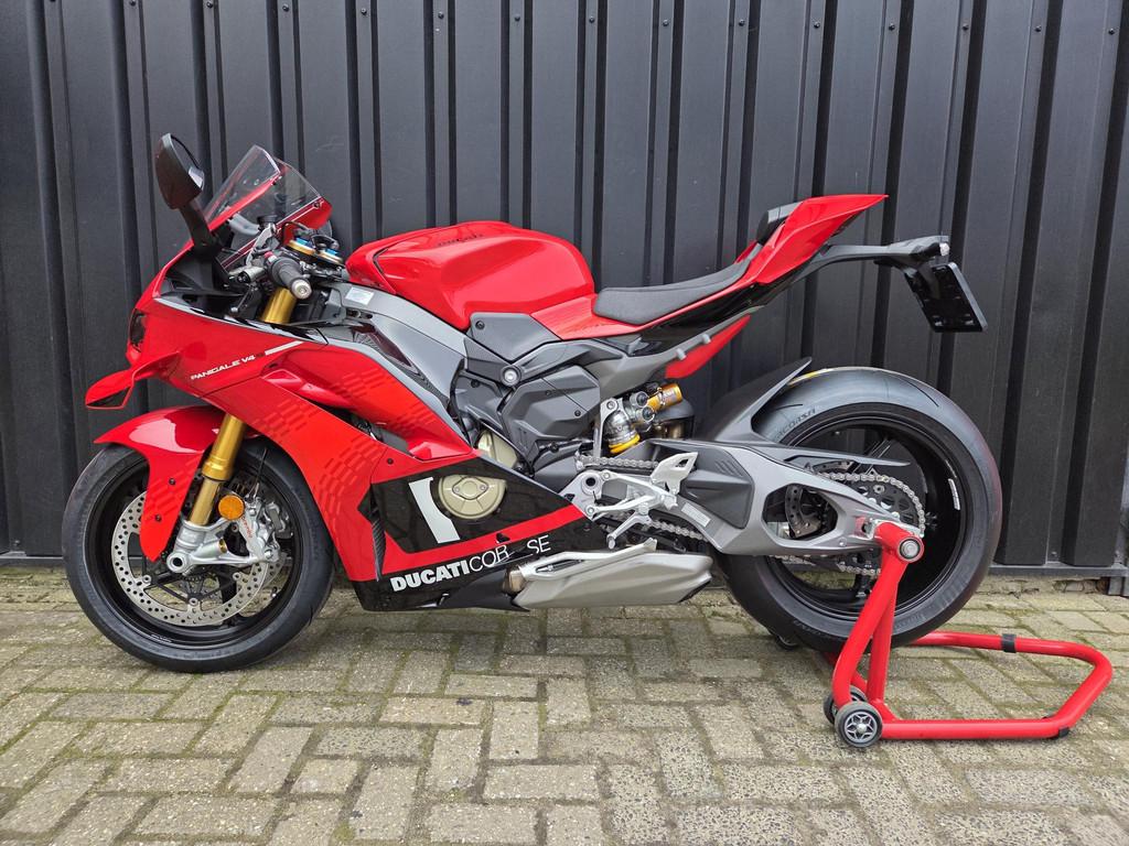 Ducati Panigale V4 S Corse, Bedrijf, Overig
