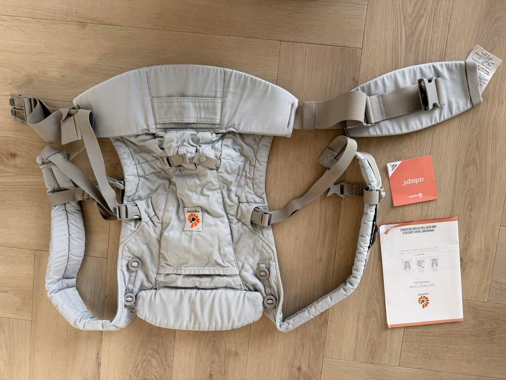 Ergobaby Adapt draagzak lichtgrijs, Kinderen en Baby's, Babydragers en Draagdoeken, Overige merken, Ophalen of Verzenden, Zo goed als nieuw