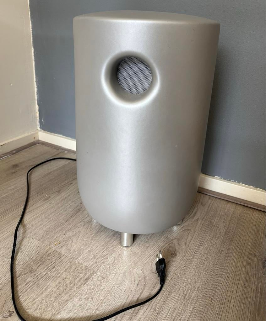 Loewe Tremo actieve subwoofer, Gebruikt, Subwoofer, 120 watt of meer, Ophalen