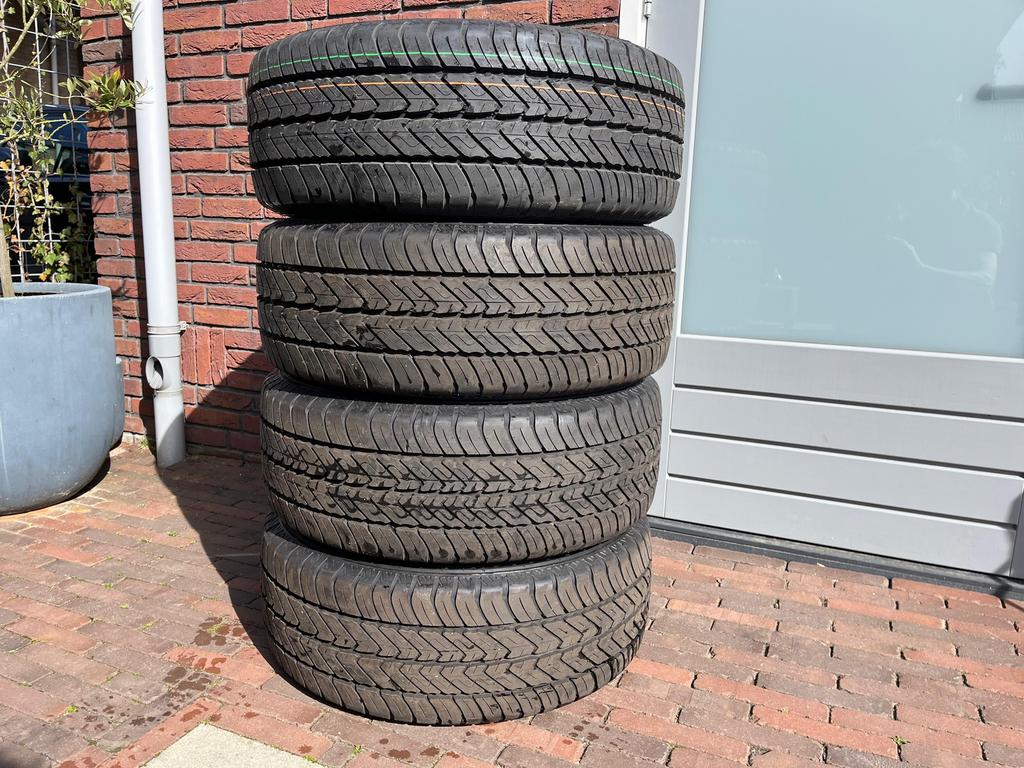 Mercedes Vito V klasse W447 17 inch Dunlop zomer 2024 + TPMS, Auto-onderdelen, Banden en Velgen, Ophalen, Bestelwagen, Banden en Velgen