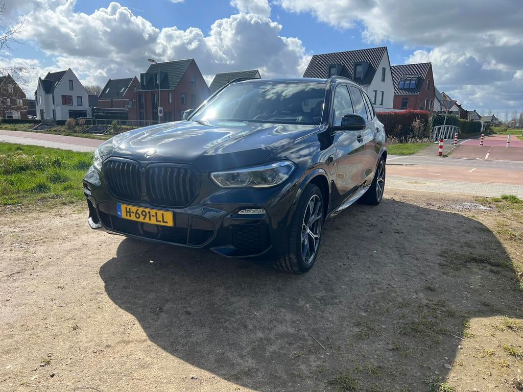BMW X5 Xdrive45e 394pk Aut 2020 Zwart Pano/ Laser, X5, Zwart, 2410 kg, Vierwielaandrijving