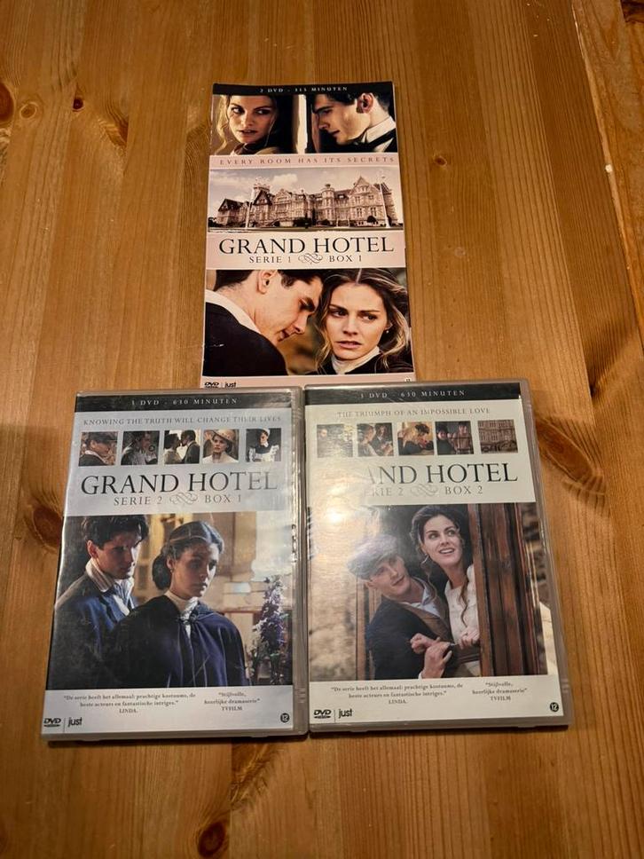 Grand Hotel DVD Boxset - Serie 1 box 1 - serie 2, Cd's en Dvd's, Dvd's | Tv en Series, Gebruikt, Boxset, Verzenden