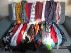Sjaal sjaals sjaaltjes vrolijk gekleurd effen verschillende, Ophalen of Verzenden, Zo goed als nieuw, Maat 38/40 (M), Sjaal