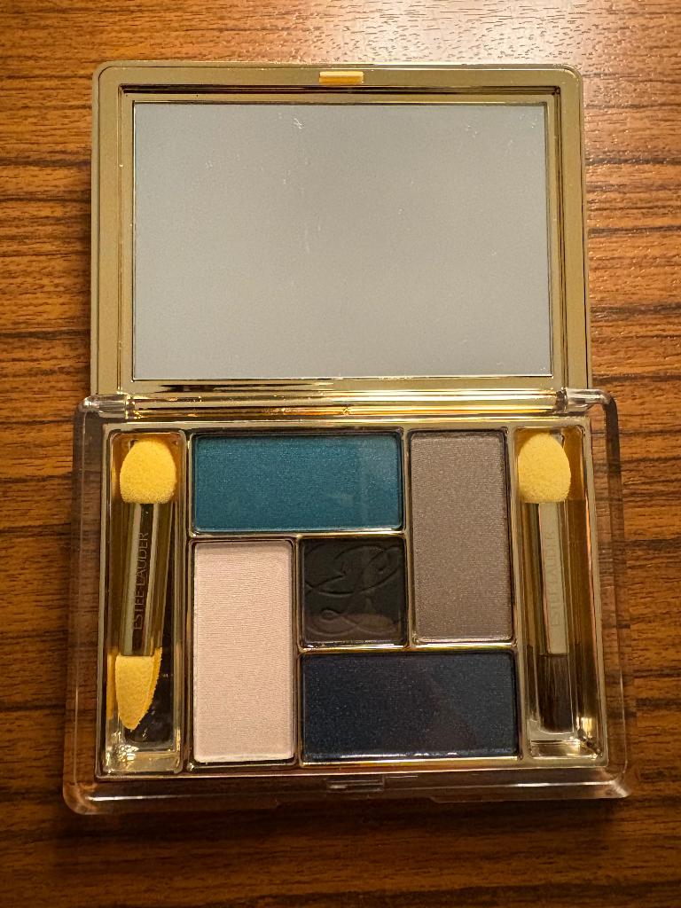 Estée Lauder Pure Color Five Color Eyeshadow #1 Blue Dahlia, Ogen, Blauw, Nieuw, Ophalen of Verzenden