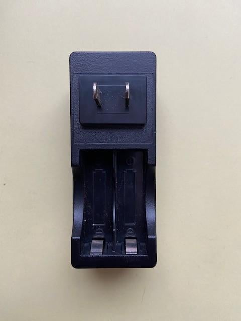 Adapters en aa batterijen opladers, Ophalen of Verzenden, Nieuw