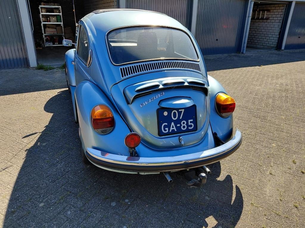 Volkswagen 1303 1.3 1975 Blauw, Auto's, Achterwielaandrijving, 43 pk, Blauw, Origineel Nederlands