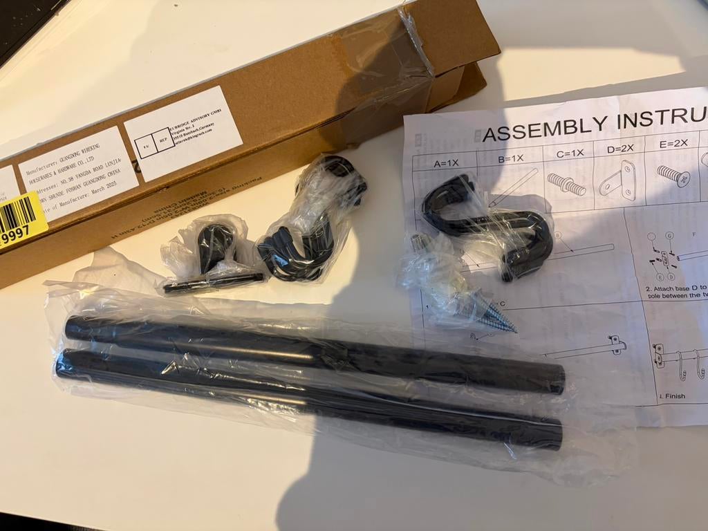 Zwarte stang met haakjes, Ophalen of Verzenden, Nieuw, Zwart, Minder dan 100 cm