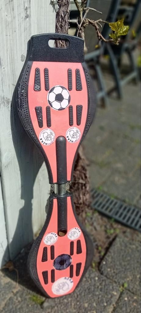 Rood Ajax waveboard, Ophalen, Gebruikt