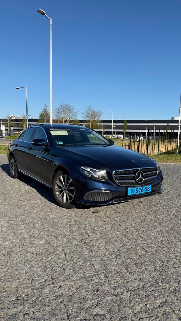Mercedes-Benz E-Klasse E220 d 194pk 9G-TRONIC 2019 Blauw, Auto's, Mercedes-Benz, Automaat, Achterwielaandrijving, 194 pk, 4 cilinders