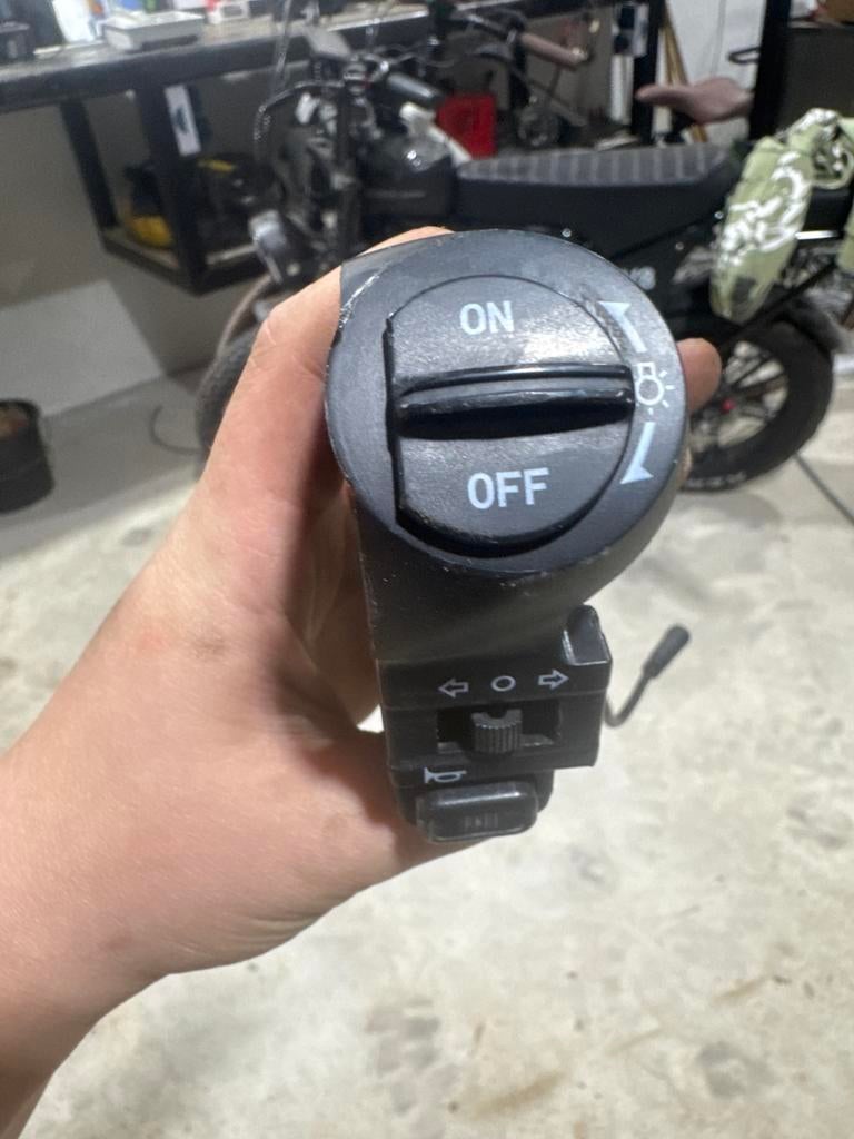 Fietsverlichting schakelaar, Ophalen of Verzenden, Gebruikt, Overig, Verlichtingsset