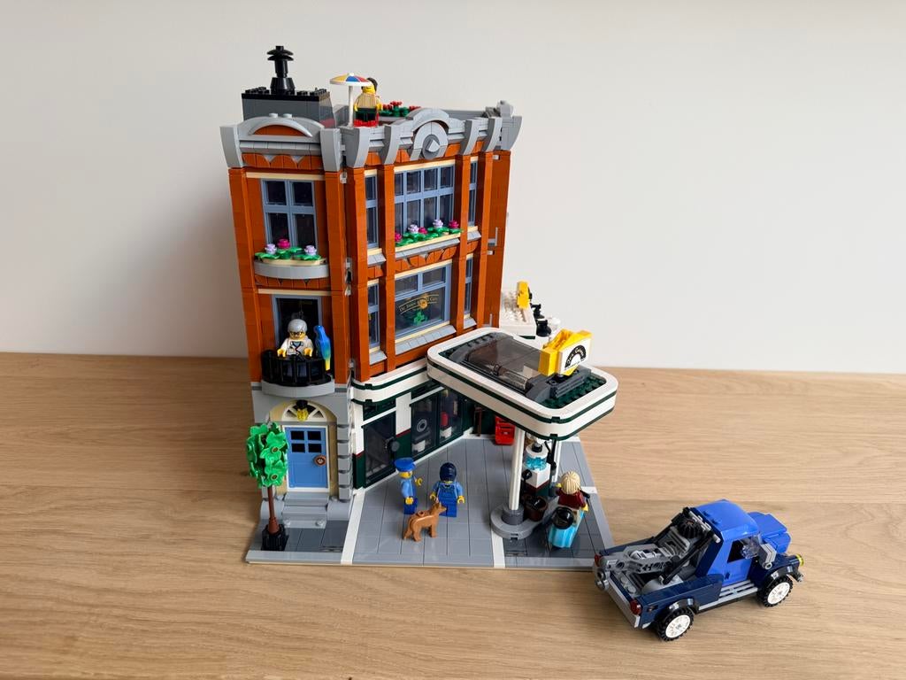 Lego Creator Expert 10264 Corner Garage Compleet, Kinderen en Baby's, Speelgoed | Duplo en Lego, Ophalen, Gebruikt, Lego, Compleet