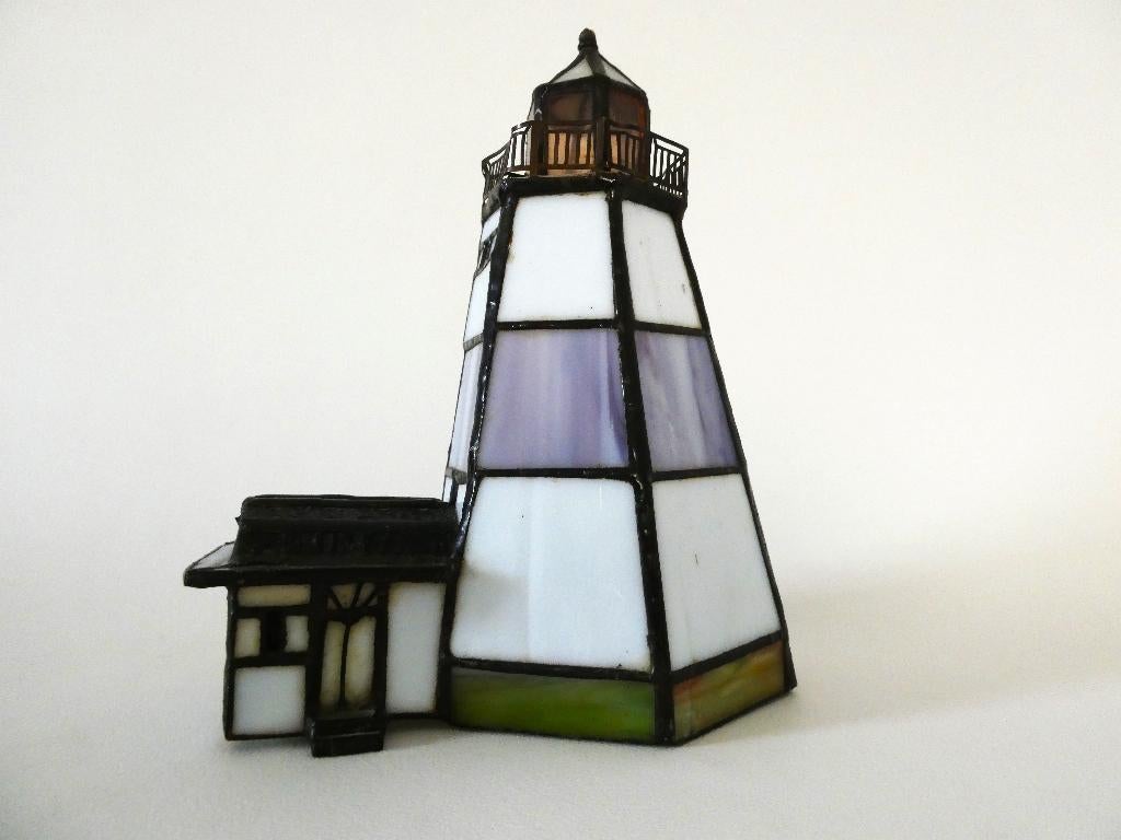 Vuurtoren met huisje lamp in glas in lood tiffany stijl, Ophalen of Verzenden