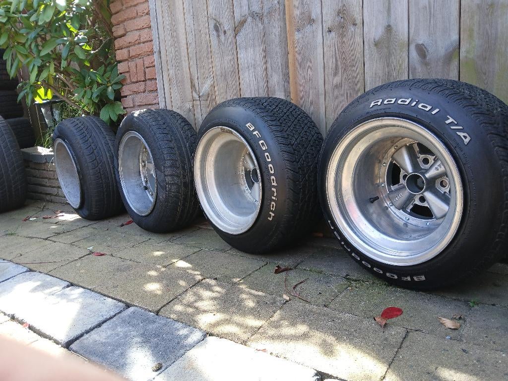 3 SET Ford Capri 4x108 Chevy 5x4,75 Western VECTOR 5x4,5, Auto-onderdelen, 13 inch, Ophalen of Verzenden, All Season, Band(en)