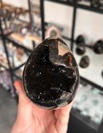 Prachtig donker septarie ei!, Ophalen of Verzenden