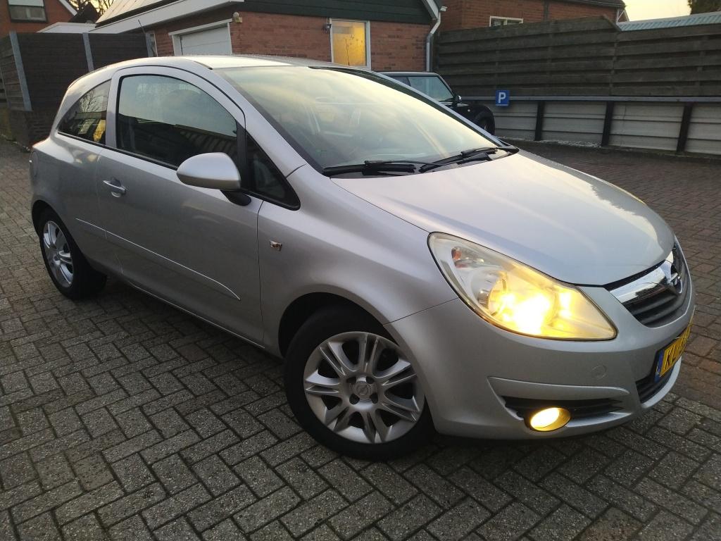 Opel Corsa 1.0-12V Enjoy (bj 2007), Auto's, Voorwielaandrijving, 450 kg, 60 pk, Bedrijf