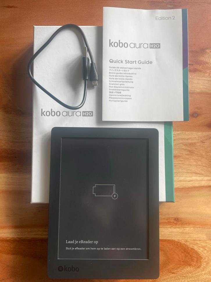 Kobo Aura H2O Edition 2 e-reader, Computers en Software, E-readers, Gebruikt, 7 inch, 8 GB, Waterbestendig, Ophalen of Verzenden