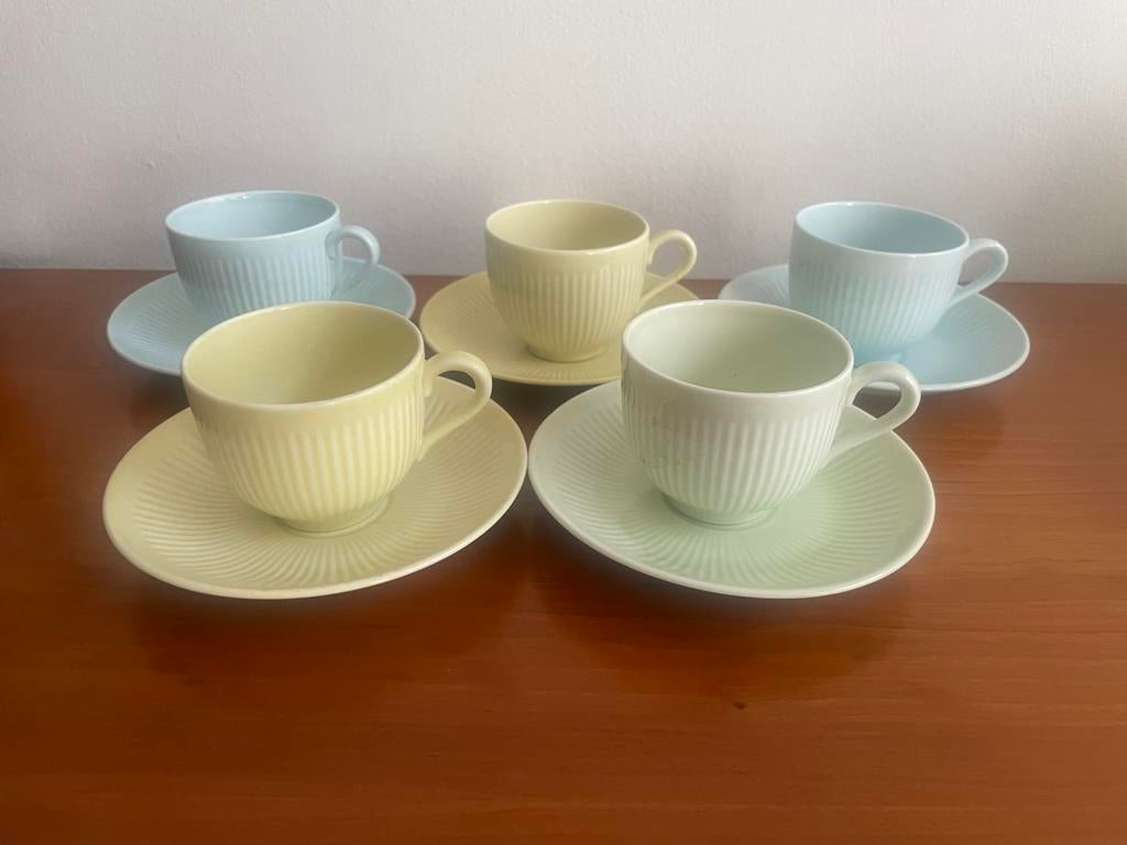 Rörstrand, Zweden: 5 Kolorita kop schotels Hertha Bengtson, Antiek en Kunst, Ophalen of Verzenden