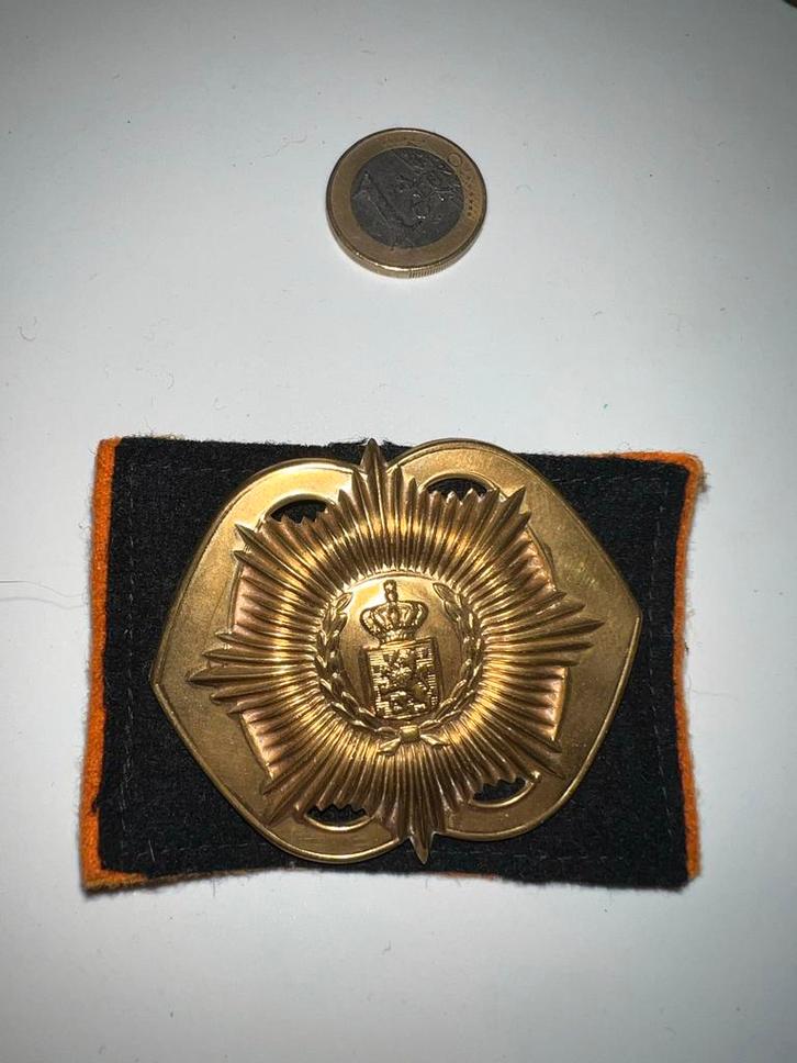 Baret embleem Regiment Van Heutsz - Koninklijke Landmacht, Verzamelen, Militaria | Algemeen, Landmacht, Embleem of Badge, Nederland