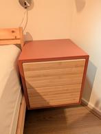 IKEA EKET Nachtkastje met bamboe fronten, Huis en Inrichting, Slaapkamer | Nachtkastjes, Ophalen, Gebruikt, Minder dan 45 cm, Minder dan 55 cm