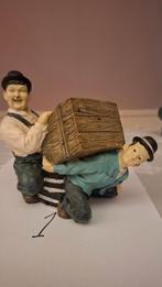 Laurel en Hardy, kist sjouwen, Ophalen of Verzenden, Zo goed als nieuw, Mens