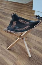 opvouwbaar kruk met lederen zitting, Ophalen of Verzenden, Zo goed als nieuw, Hout