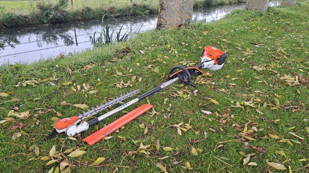 Stihl KM 131 R combi-machine met heggenschaar deel (HL-KM), Tuin en Terras, Ophalen, Stihl, Gebruikt, Mertstraat 5
