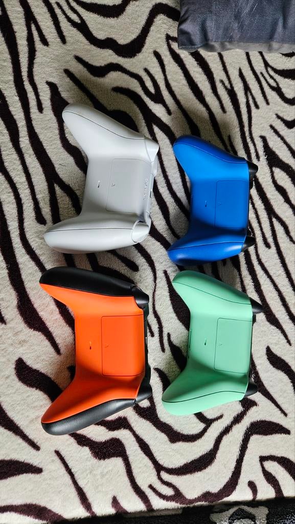 4 xbox controllers met TMR sticks, Ophalen, Xbox Series S, Refurbished, Controller