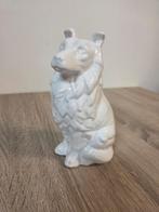 Wit beeldje van een hond 20 cm hoog, Ophalen of Verzenden, Zo goed als nieuw, Dier