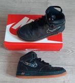 Nike sportschoenen maat 36,5 Nieuw in doos, Kleding | Dames, Ophalen of Verzenden, Nieuw