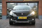 Peugeot 2008 1.2 PureTech GT-line Black on black Panoramadak, Stof, 1199 cc, Parkeersensor, 610 kg