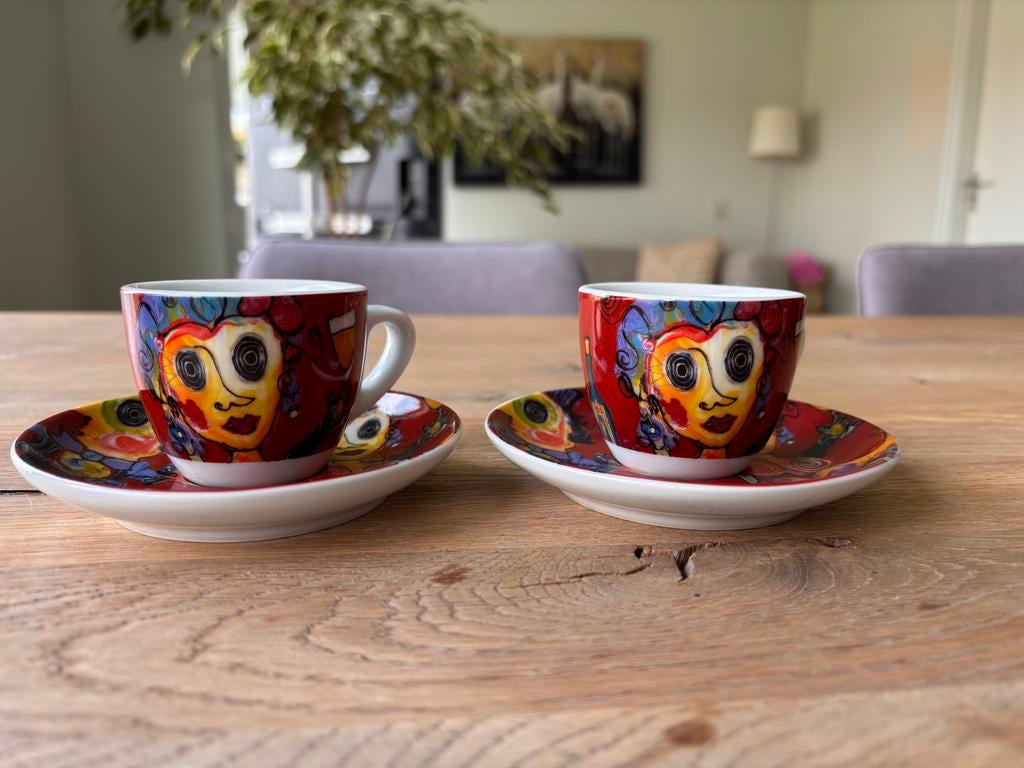 Maureen Knobben espresso kopjes, Keramiek, Ophalen of Verzenden, Zo goed als nieuw, Overige stijlen