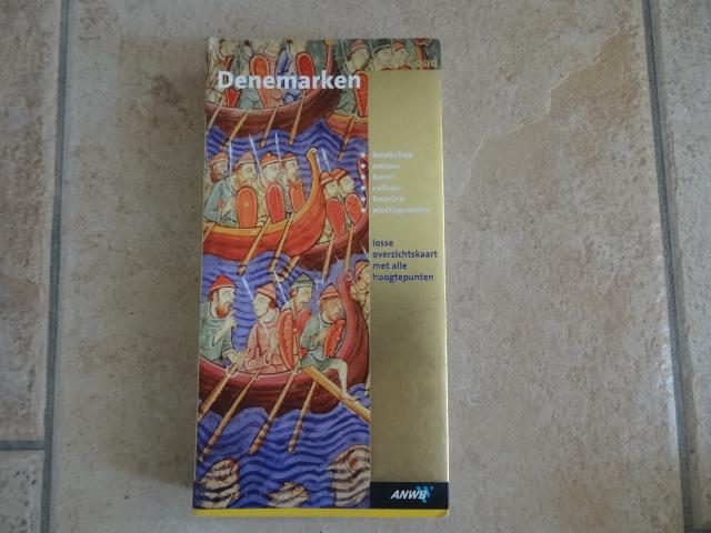 Denemarken ; anwb goud reisgids / met de kaart, Europa, Ophalen of Verzenden, Zo goed als nieuw, Reisgids of -boek