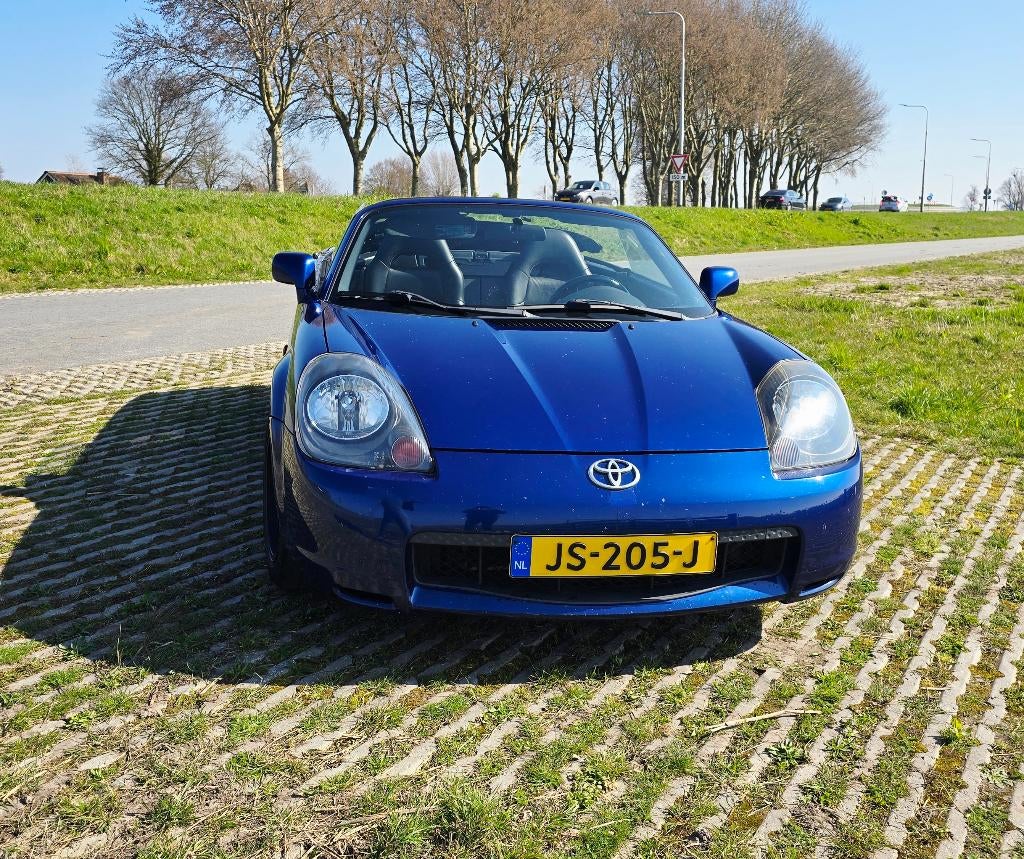 Toyota mr2 Blauw speedshift, Auto's, Automaat, 980 kg, 4 cilinders, Cabriolet
