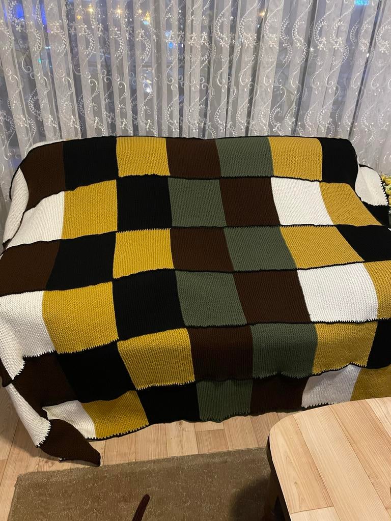 Gebreide woondeken met blokkenpatroon nieuw, Huis en Inrichting, Woonaccessoires | Plaids en Woondekens, Ophalen of Verzenden