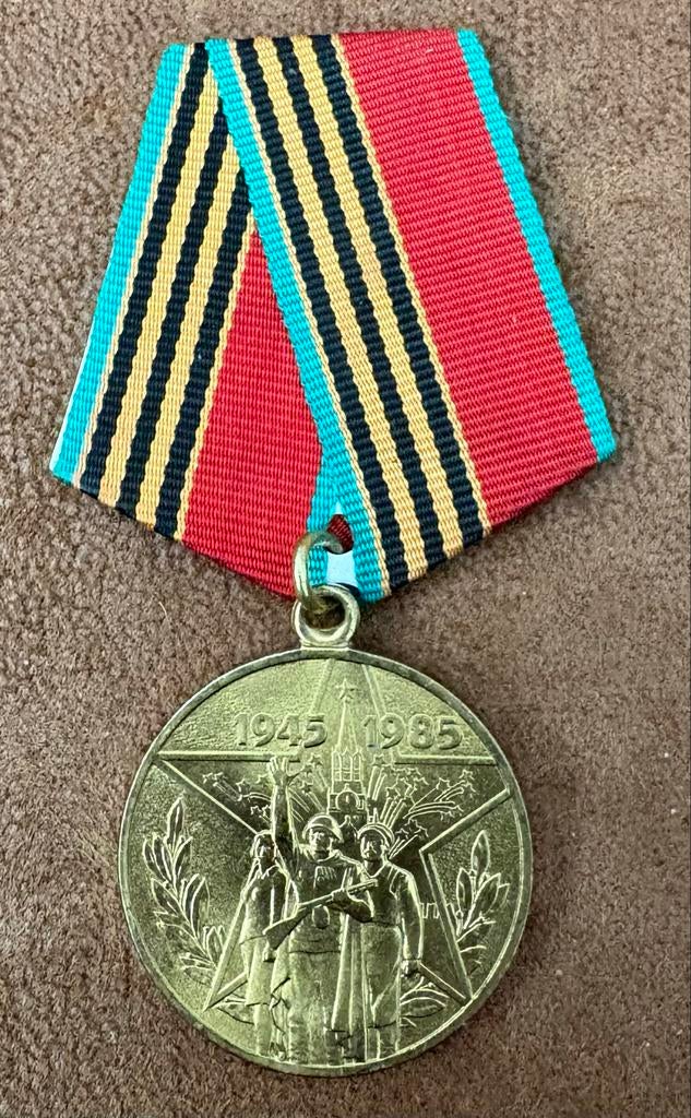 Russische Medaille 40 Jaar Overwinning WOII (1945-1985), Verzamelen, Militaria | Algemeen, Ophalen of Verzenden, Overige soorten