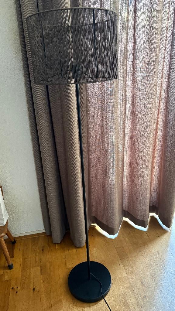 staande lamp, Ophalen, Zo goed als nieuw, Stof, Modern