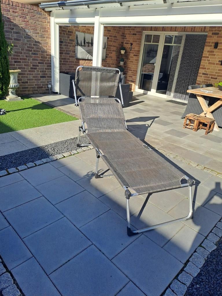 Zonnebedjes / Ligbedjes, Ophalen