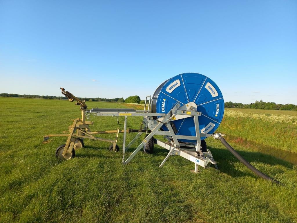 Idrofoglia 90 G 300 beregeningshaspel incl. aftakaspomp., Zakelijke goederen, Agrarisch | Werktuigen, Ophalen of Verzenden, Beregening en Drainage