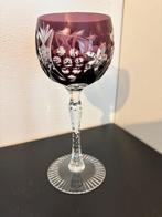 Elegant geslepen kristallen wijnglas, paars, Ophalen of Verzenden