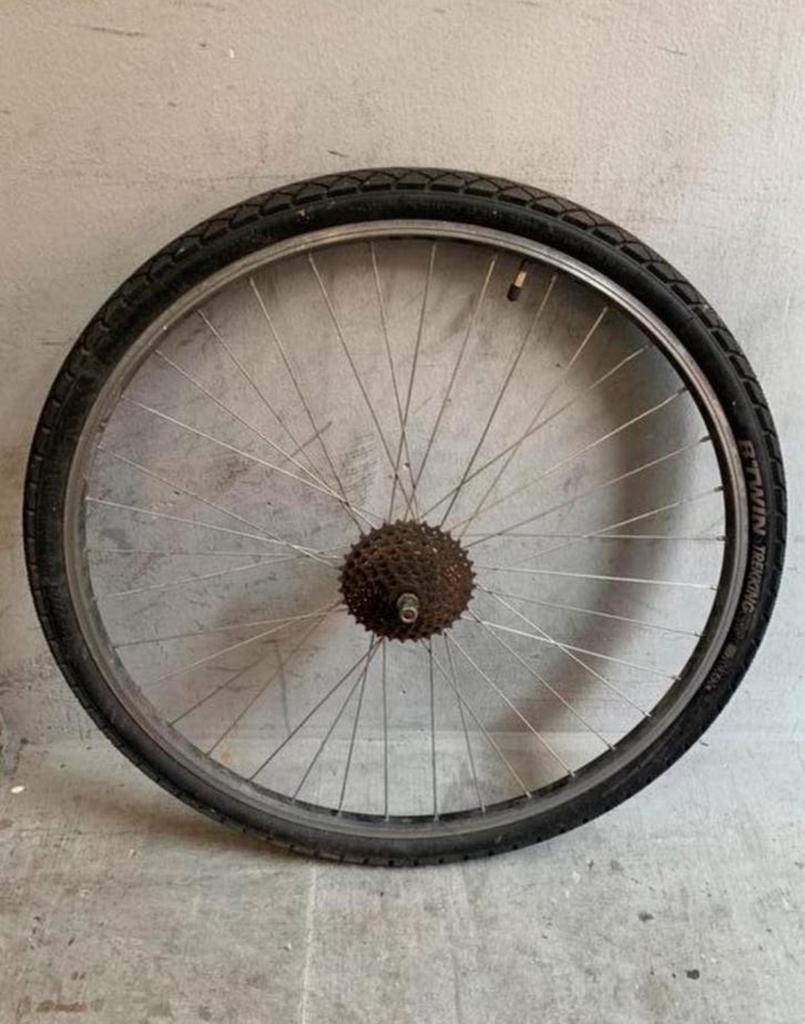 achterwiel 28 inch met cassette 8 speed, Fietsen en Brommers, Fietsaccessoires | Fietsgereedschap, Ophalen, Gebruikt