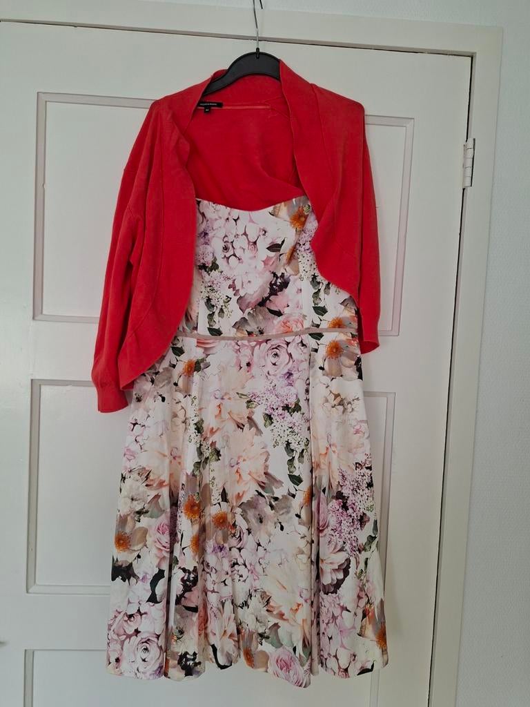 Feestelijk jurkje met bijpassende Bolero, maat 40, Maat 38/40 (M), Overige kleuren, Ophalen of Verzenden, Knielengte