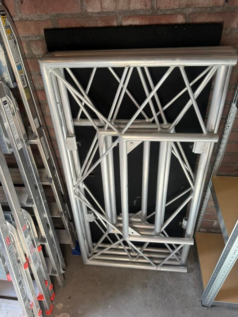 DJ Booth – Solid DJ Table – Truss Construction, Ophalen, Zo goed als nieuw, Overige typen, Minder dan 2 meter