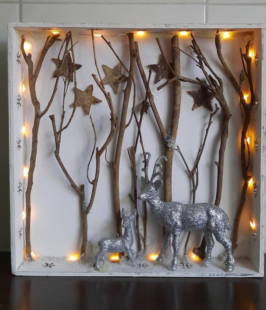 Leuk winter tafereeltje met hertjes en verlichting 29x29cm, Ophalen of Verzenden, Nieuw