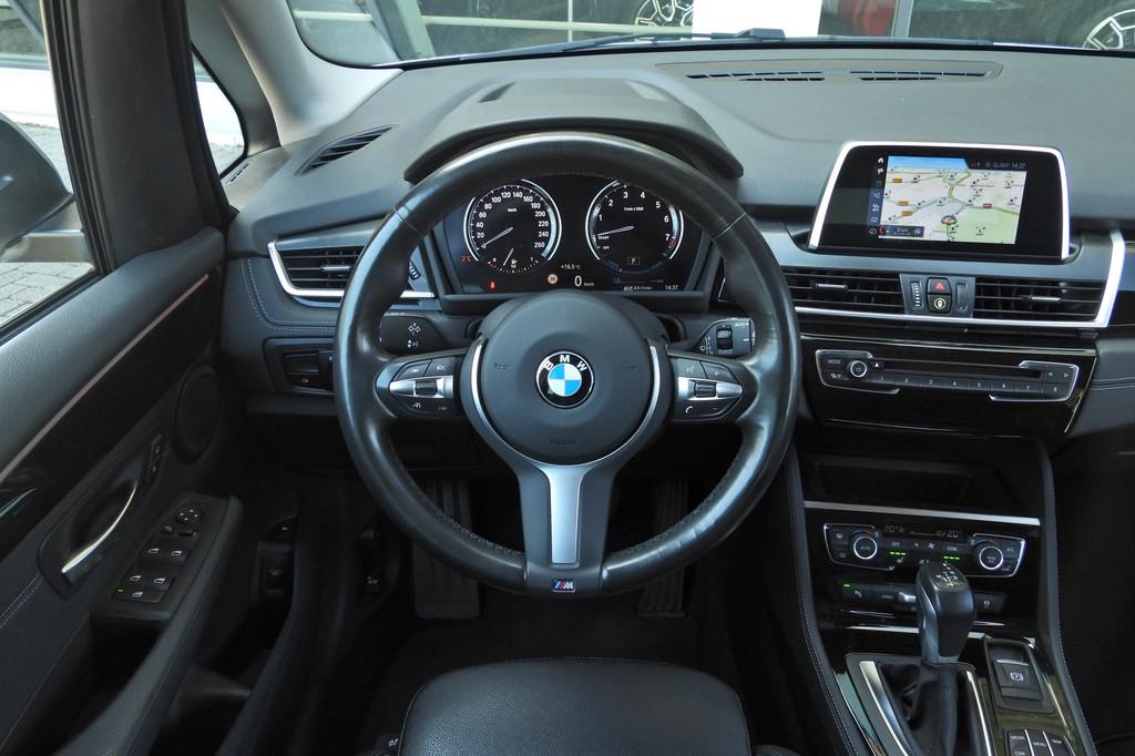 BMW 2 Serie Active Tourer 225xe Sport Line Automaat / Sports, 8 kWh, Gebruikt, Met garantie (alle), 1650 kg